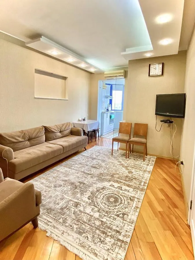Apartment Iaparts Дворец Республики - Самал Almaty